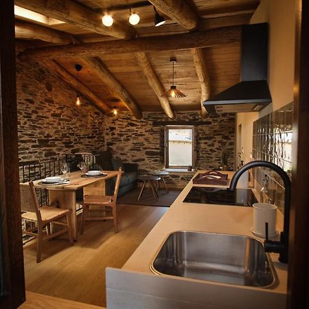 Апартаменты A Barreira -Lar Da Cima- Folgoso do Courel Экстерьер фото