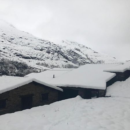 Апартаменты A Barreira -Lar Da Cima- Folgoso do Courel Экстерьер фото