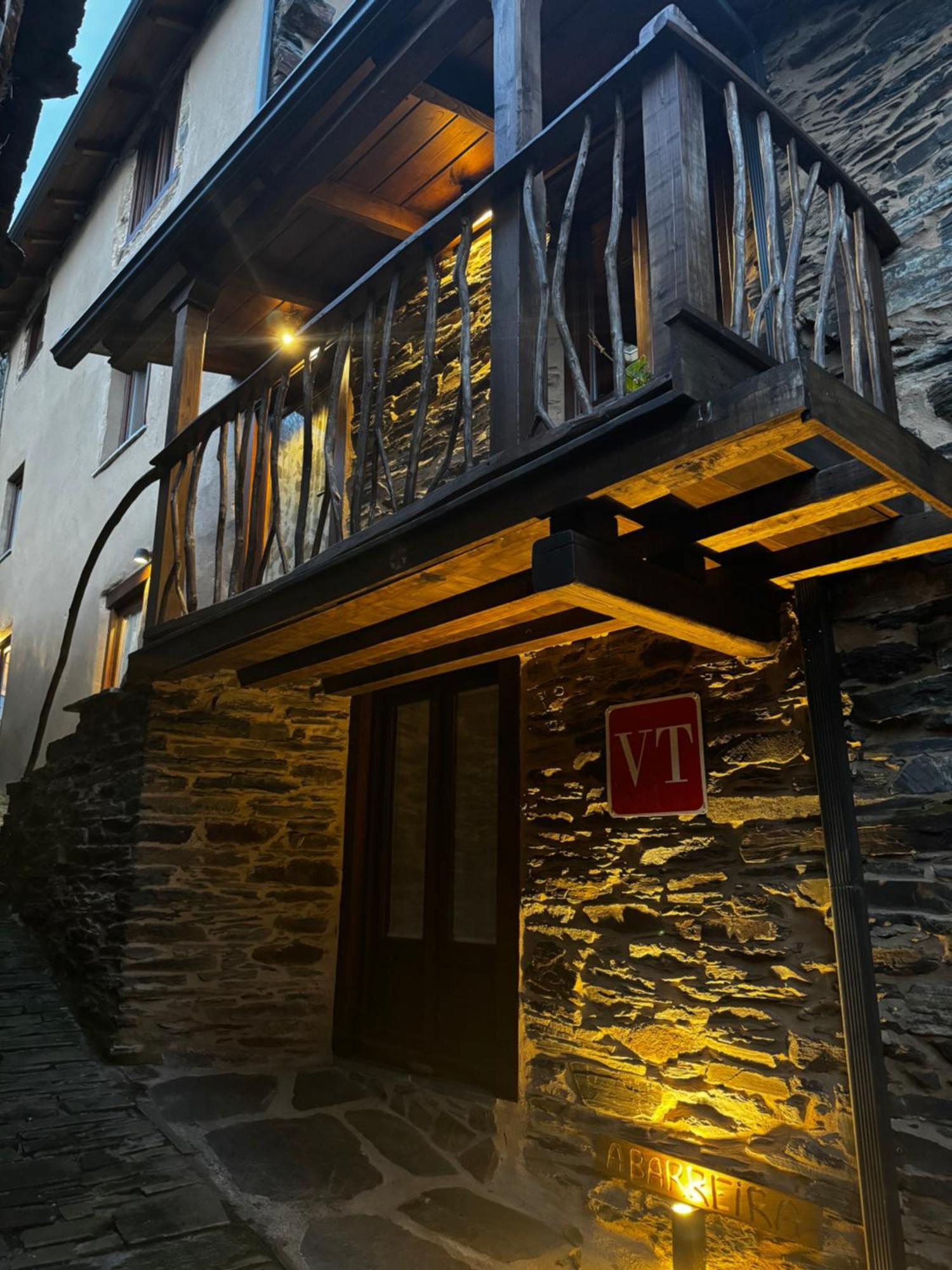 Апартаменты A Barreira -Lar Da Cima- Folgoso do Courel Экстерьер фото